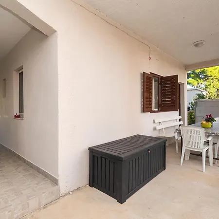 Ivana Appartamento Brodarica (Sibenik-Knin)